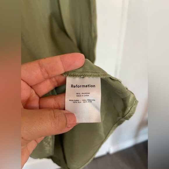 Reformation Kaye silk dress size 2 - Picture 6 of 10